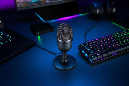 Razer Seiren Mini schokdemper montage detail